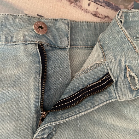 🩵Jeaniologie Distressed Denim Mini Skirt🩵 - Picture 5 of 12